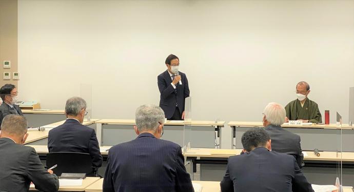 京都金融対策トップ会議に出席する知事