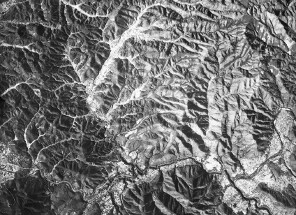 三峠断層の空中写真
