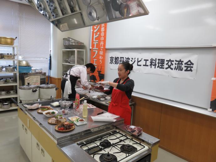 会場の様子（山形氏）