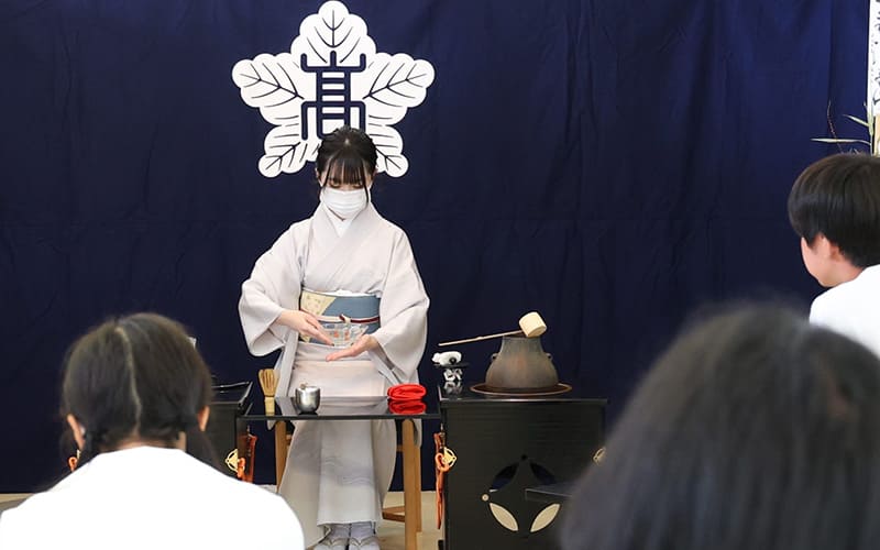 山梨学院高等学校