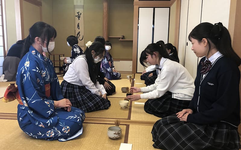 京都精華学園高等学校