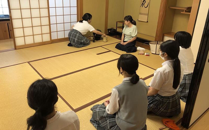 京都精華学園高等学校