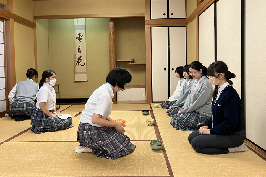 京都精華学園高等学校