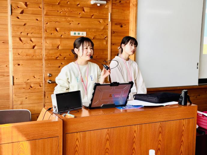 学生によるプレゼンテーションの様子