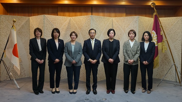 第10回京都ウィメンズベース人材育成交流事業に出席する知事