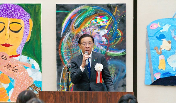 第29回「京都とっておき芸術祭」表彰式に出席する知事