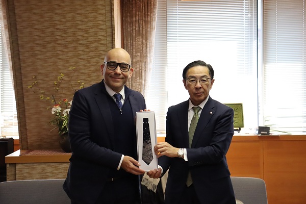 カナダ・ケベック州国際関係・フランス語圏担当大臣の表敬訪問に出席する知事