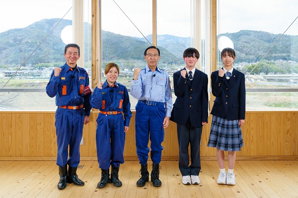 西脇知事と行き活きトークに出席する知事