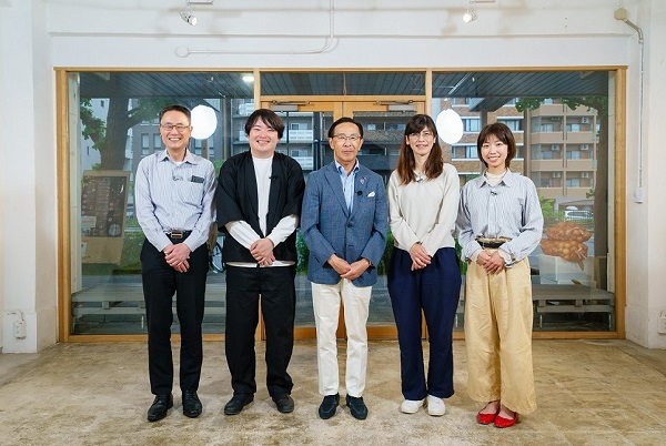 西脇知事と行き活きトークに出席する知事