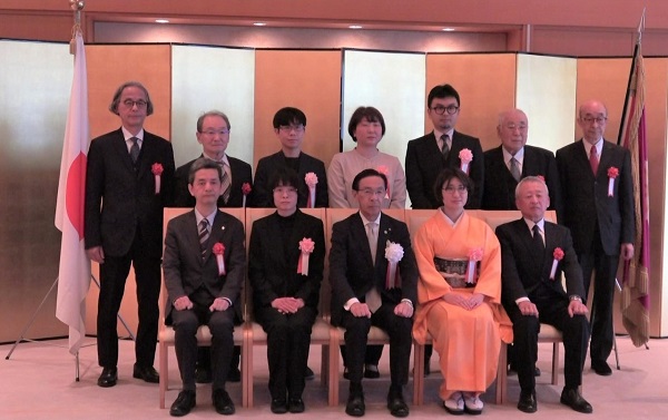 令和6年度京もの認定工芸士 称号授与式に出席する知事