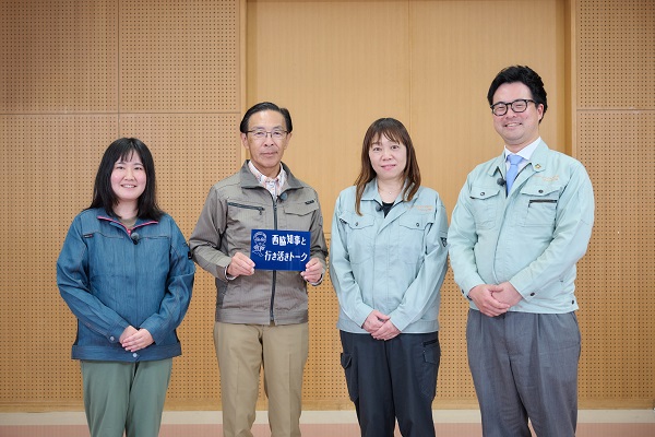 西脇知事と行き活きトークに出席する知事