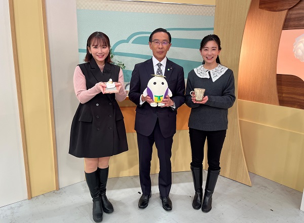 「あったか京都!」に出演する知事