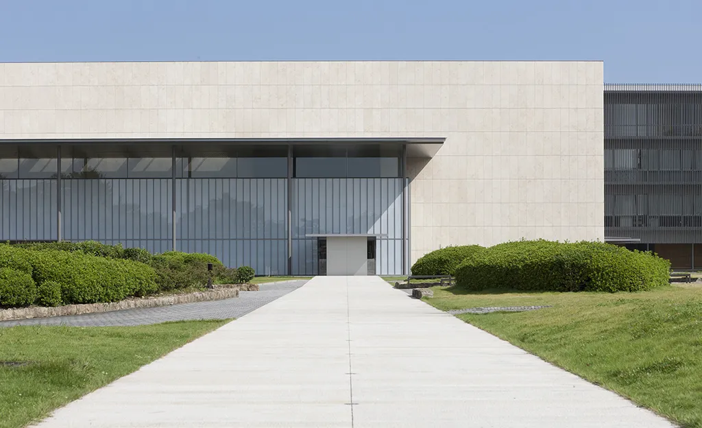 平成知新館　外観