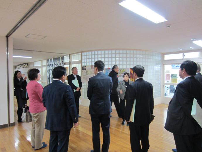 施設視察（東山田中学校）