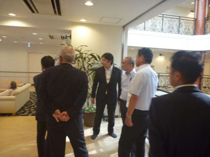大牟田市議会短期入所生活介護施設を見学