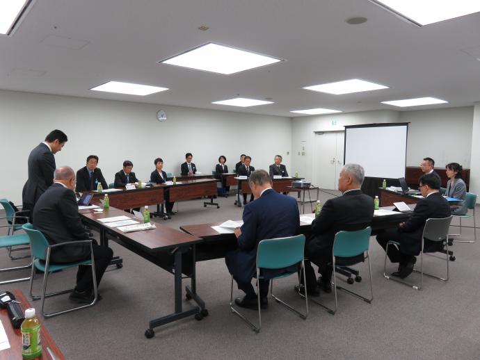 大阪府警察本部概要説明を聴取