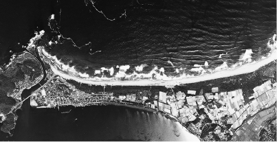 小天橋砂州の空中写真