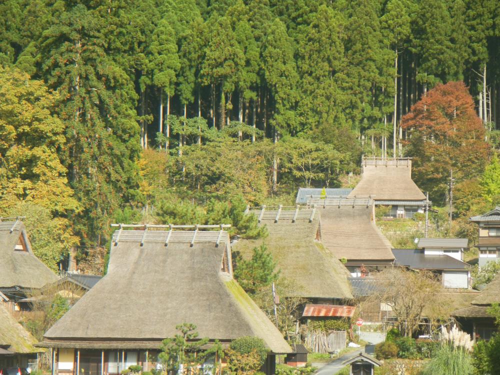 かやぶき２