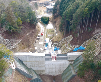 大町谷川砂防堰堤