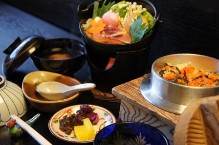 きじ鍋・釜炊き