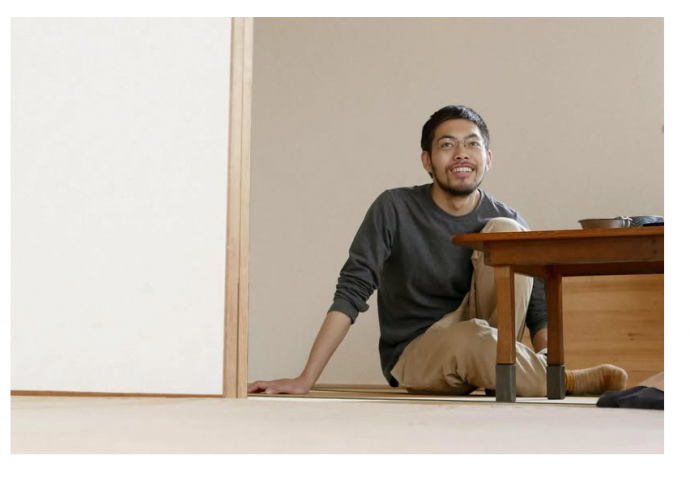 秀野祐介（家具と陶やがて）写真