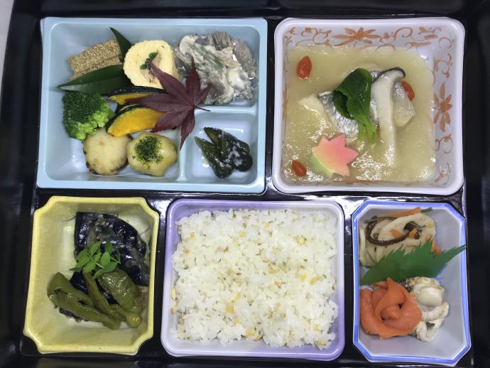 三木半旅館健やか弁当