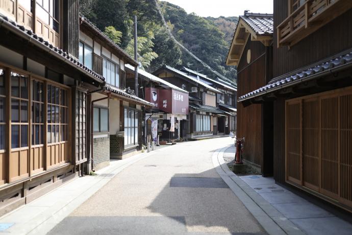 伊根の街並み