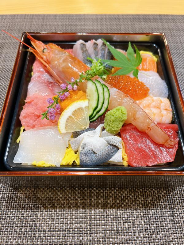 みつばちらし