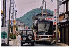 京丹後市浜詰地内の幅員狭小な状況