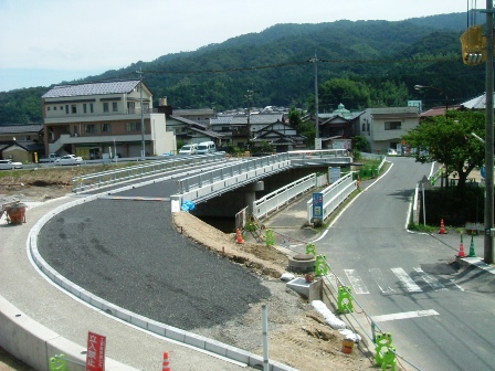 新しい京口橋