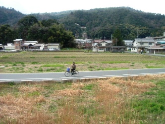 新しい滝馬川の計画法線（工事前の様子）