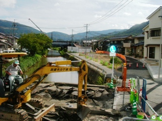 京口橋から上流を望む2009年夏