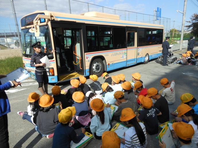 大山崎バス1