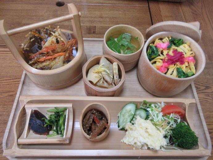 筍ご飯、筍煮物